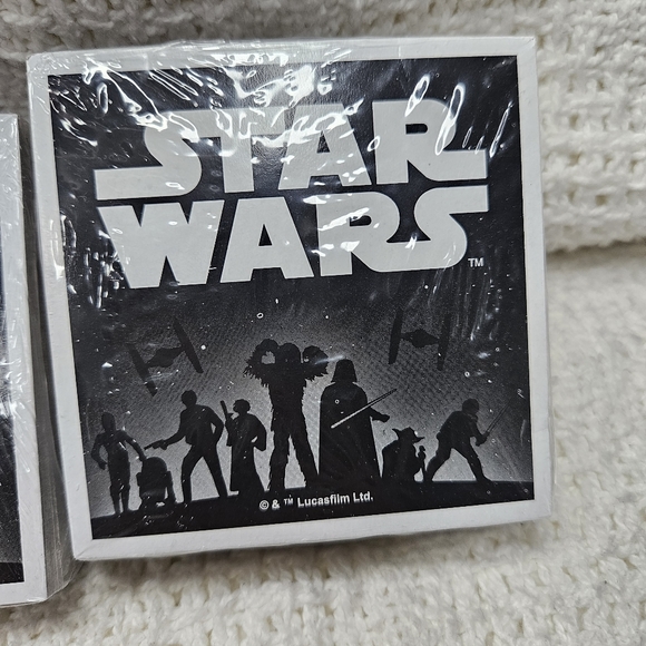 Disney Star Wars Trivia Box Card Game - Picture 9 of 12